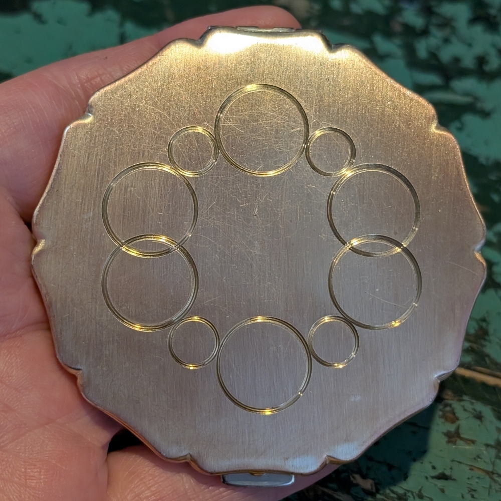 Vintage MCM Stratton Mirror Powder Compact Circa 40's-50's - Unused!